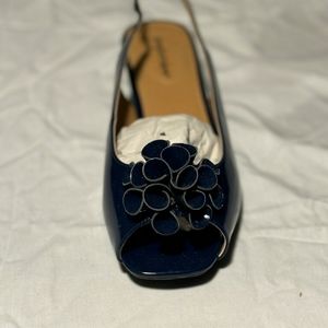 ComfortView 10W barely use slingbacks.